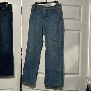 Levi's Women's Perfectly Slimming Boot Cut 512 Jeans